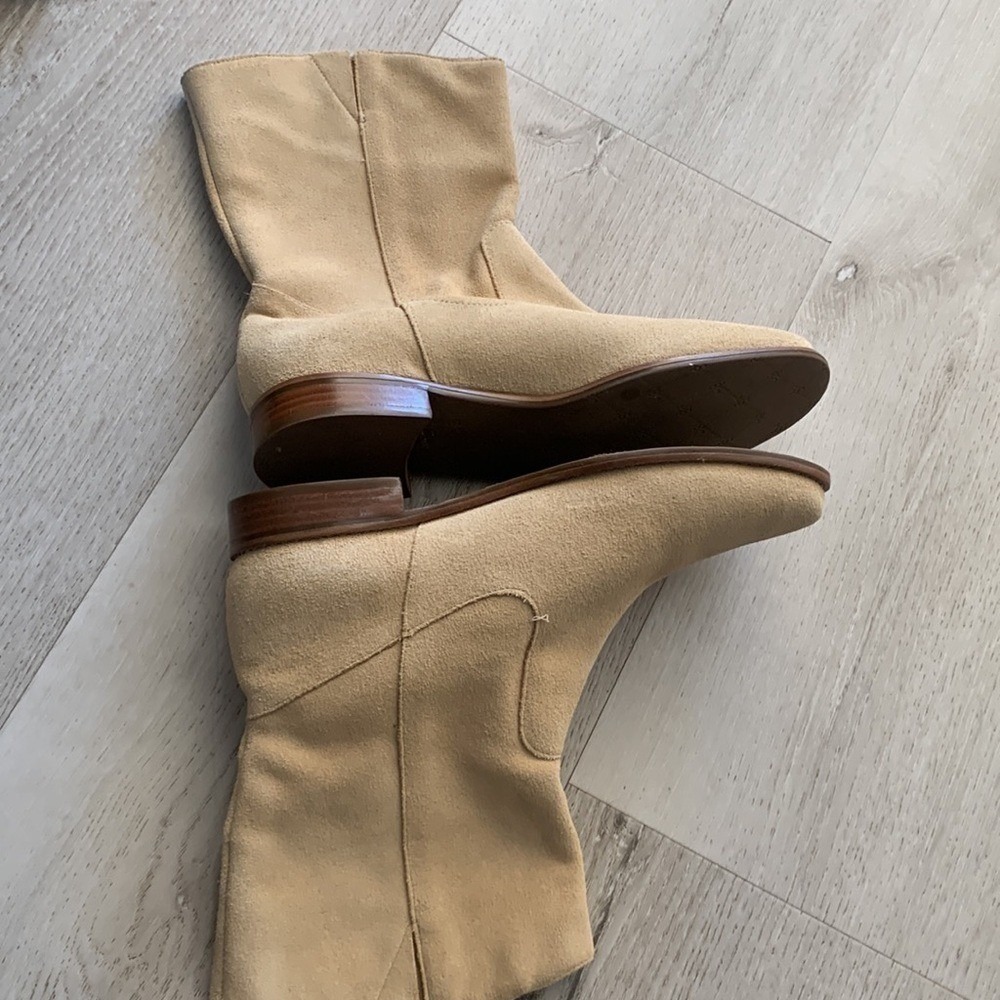 Jack Rogers NWOB Kaitlin Stitch Boot 7.5 tan cream - Picture 12 of 13